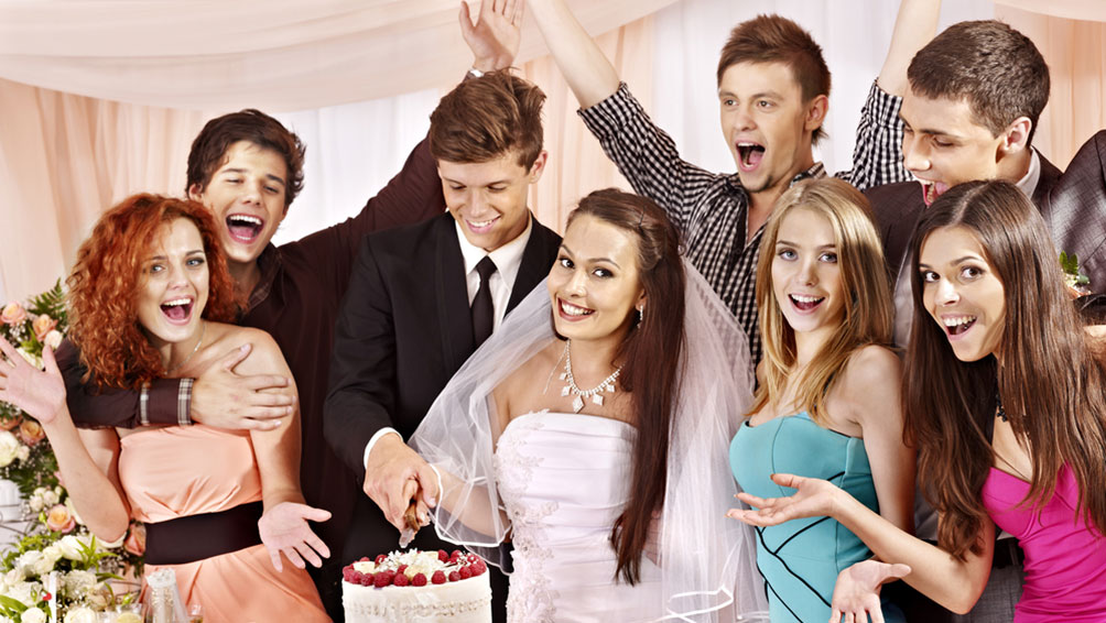 選ぶ人が一番多いのは、住まいの近くで結婚式!