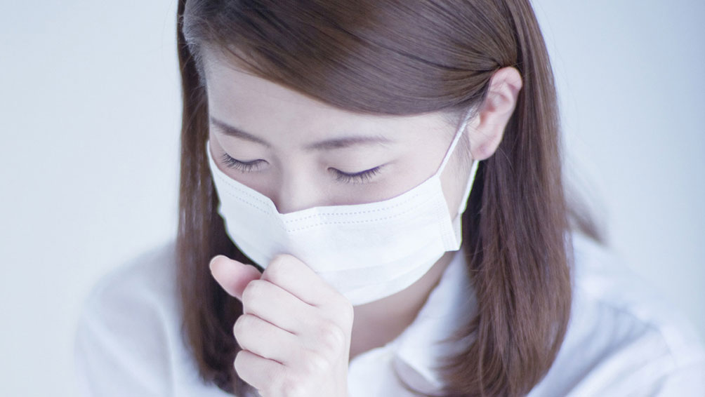 飛沫感染を防ぐための咳エチケットを