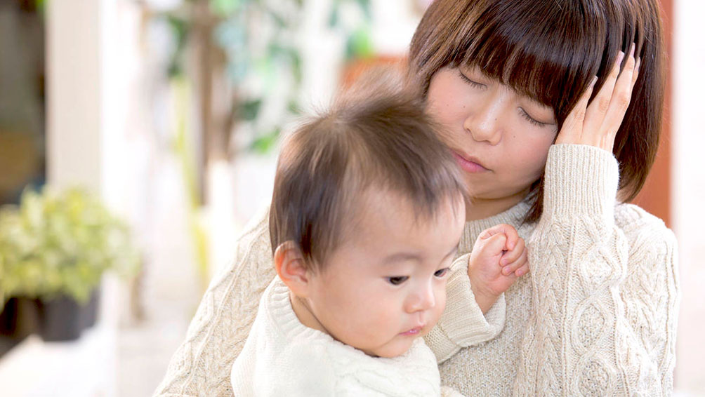 赤ちゃんとの生活がスタート!多くのママが感じる「母乳不足感」