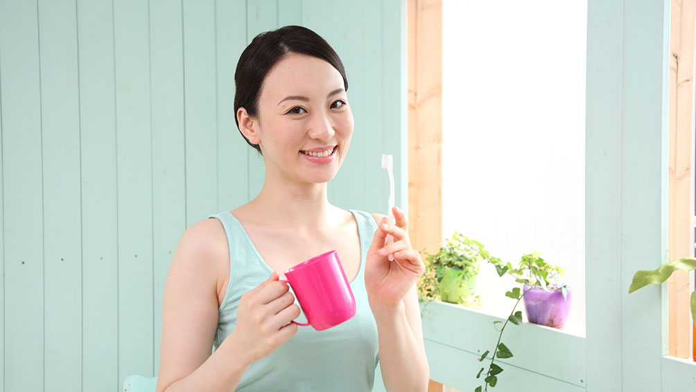 ホワイトニングは歯医者に行かなくてもできる!
