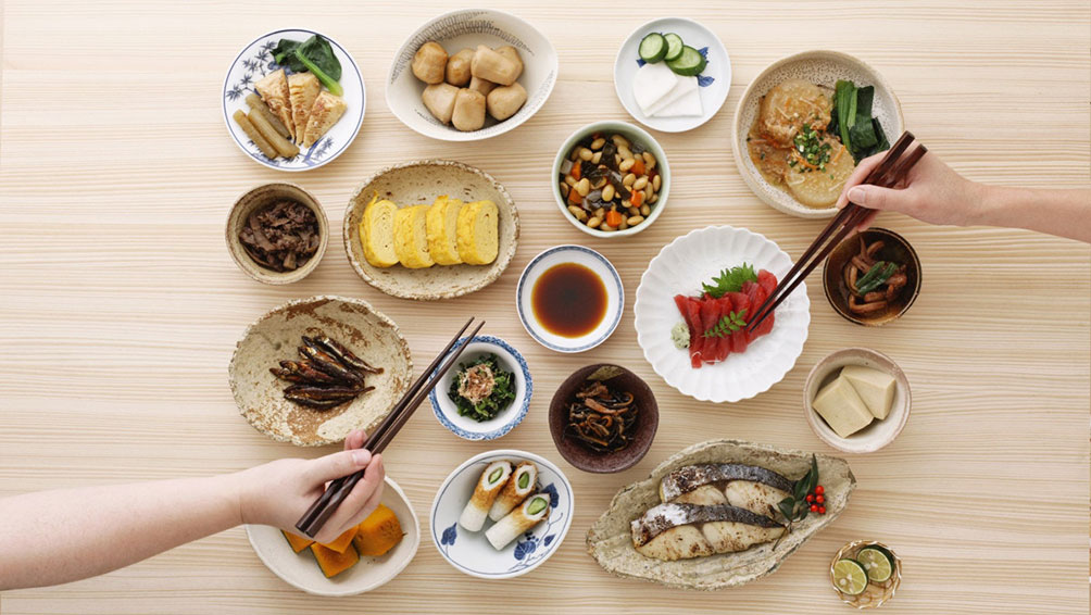 妊娠中でも好きな物は食べたい!適度な量と鮮度に注意して食事を楽しもう!