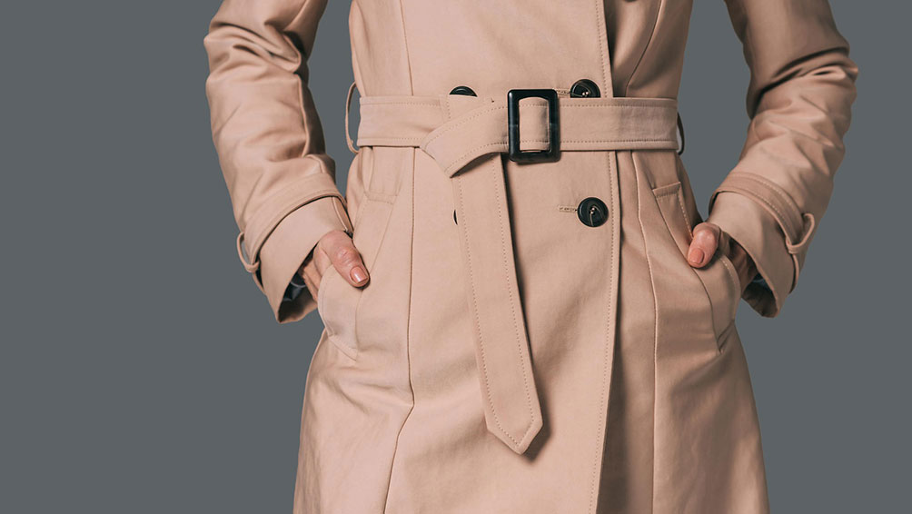外出時の服装に気を使う