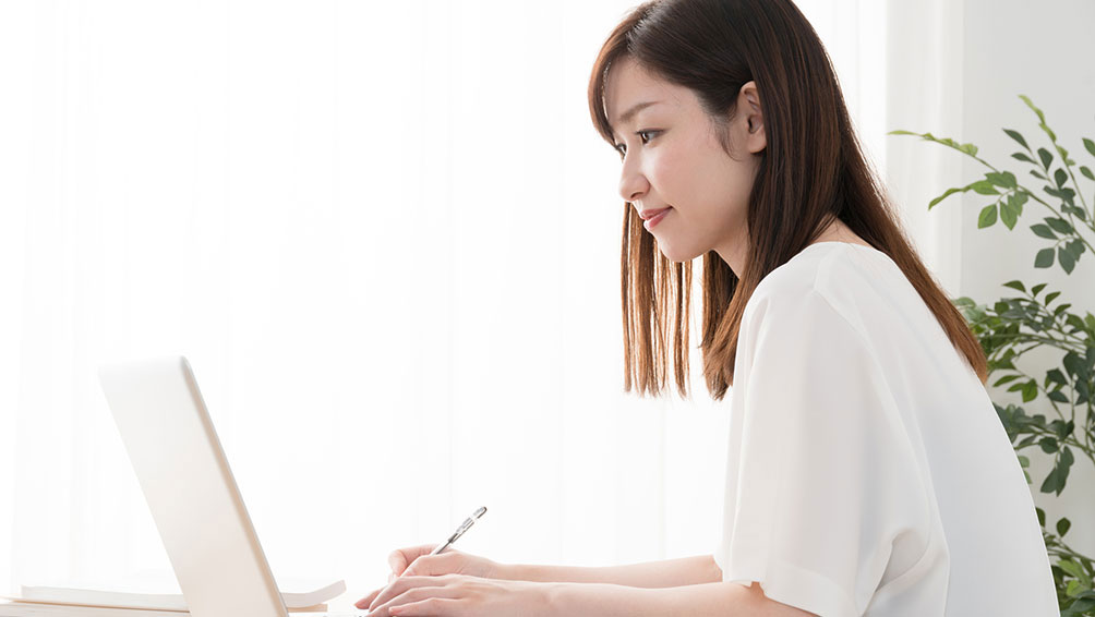 フォトブックを依頼する業者はどうやって決める?