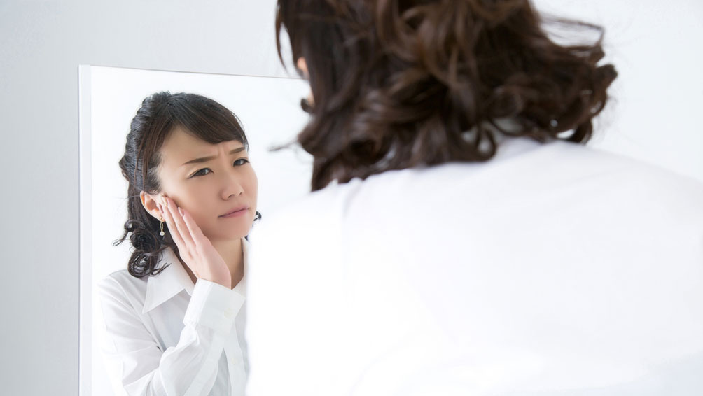 化粧水で肌がピリピリしたことがある…もしかしたら敏感肌かも?