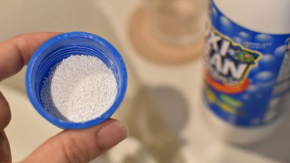 頑固なぬめりには酸素系漂白剤！