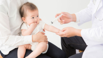 赤ちゃんの予防接種（必須・任意）一覧表｜時期や費用、注意点も紹介