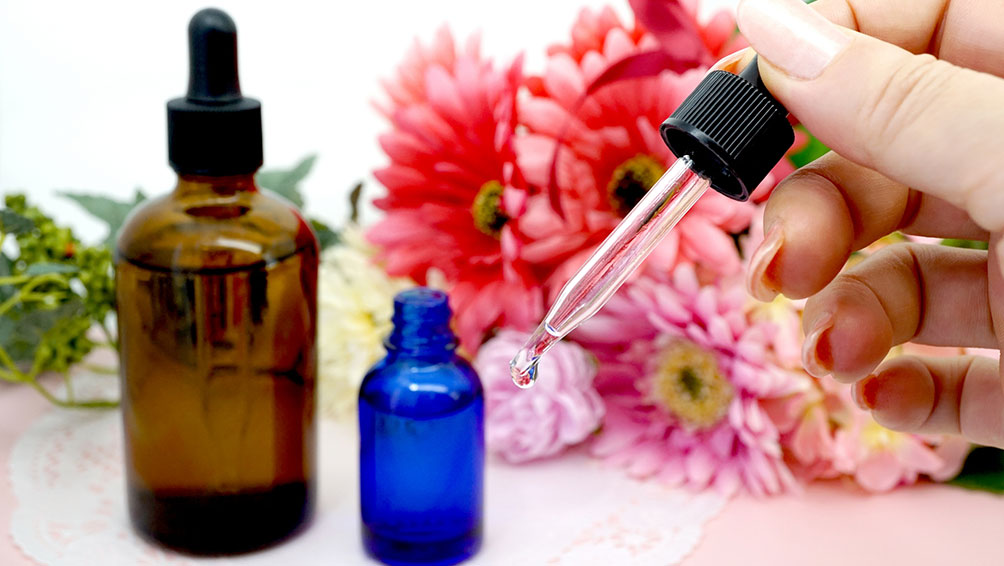 化粧品は使い分けたほうが良い?使い分けのメリット・デメリット