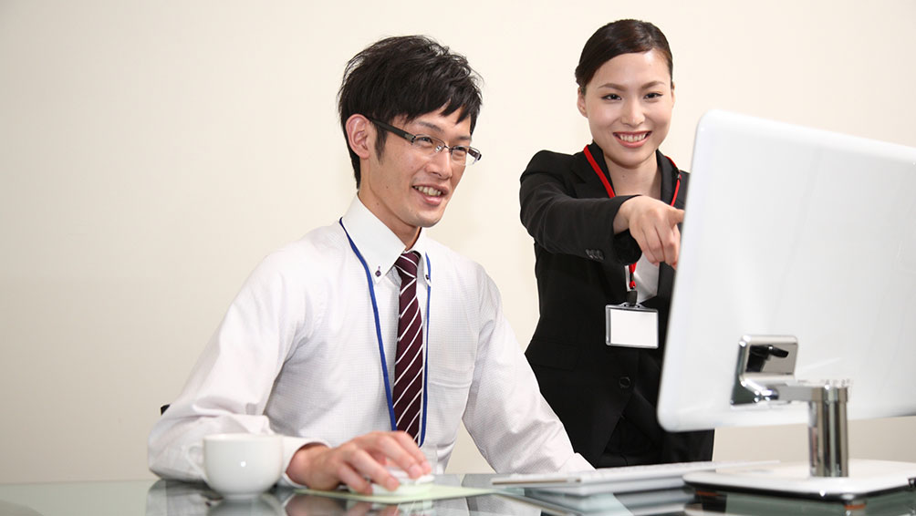 仕事ができる先輩や上司を参考にしてみる